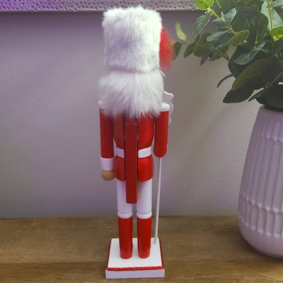 🍬Peppermint Candy Swirl Nutcracker Christmas Holiday Decor - Picture 4 of 8